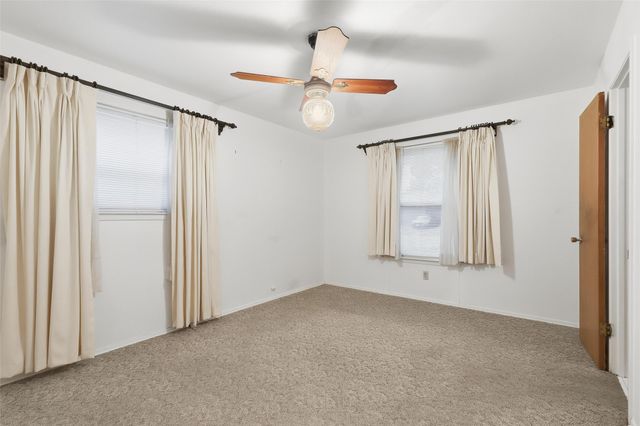 214 Jill Ann Drive, Burleson, TX 76028