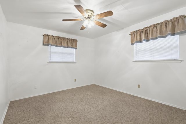 214 Jill Ann Drive, Burleson, TX 76028