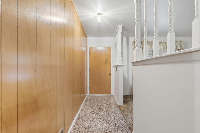 214 Jill Ann Drive, Burleson, TX 76028