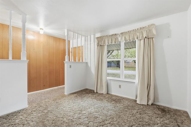 214 Jill Ann Drive, Burleson, TX 76028