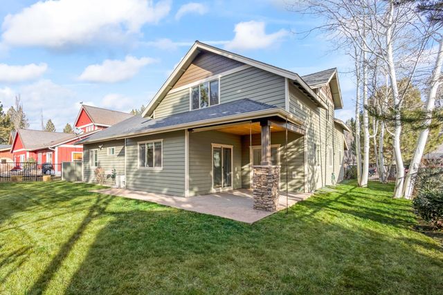 2403 NW Brickyard Street, Bend, OR 97703