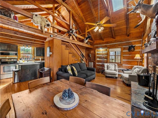 837 Briery Hills Dr, Meherrin, VA 23954