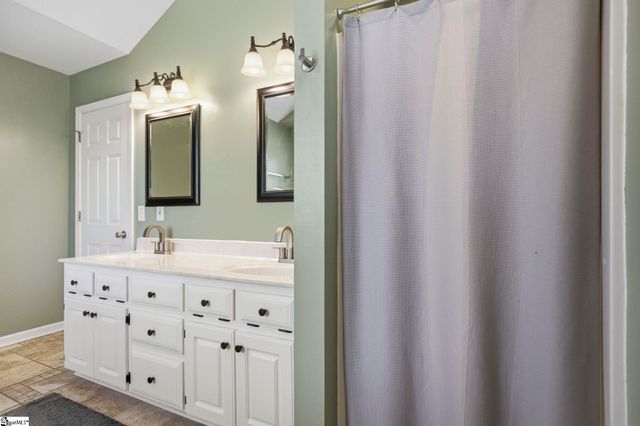 313 Squires Creek Road, Simpsonville, SC 29681