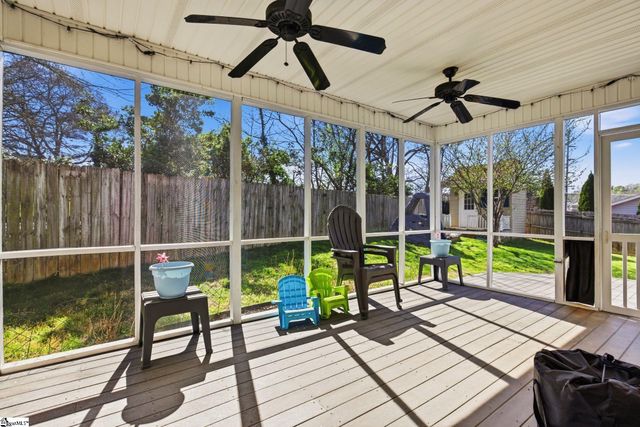 313 Squires Creek Road, Simpsonville, SC 29681