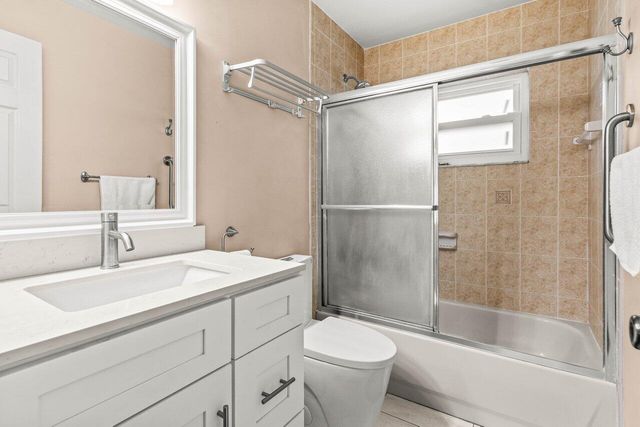 1501 N Palmway, Lake Worth Beach, FL 33460