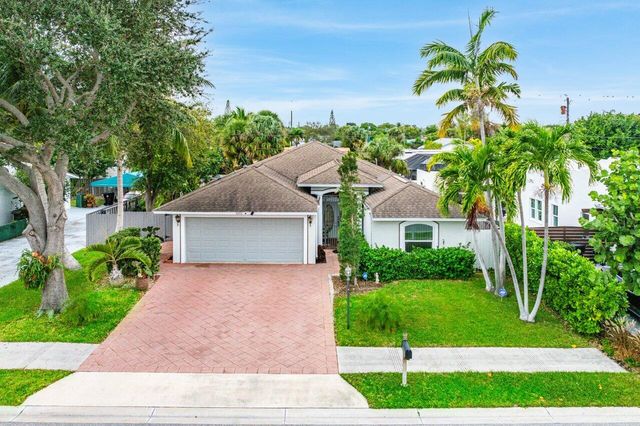 1501 N Palmway, Lake Worth Beach, FL 33460