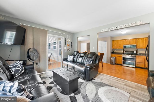 975 LINDSEY DR, Deptford, NJ 08096