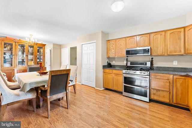 975 LINDSEY DR, Deptford, NJ 08096