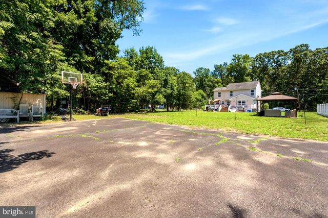 975 LINDSEY DR, Deptford, NJ 08096