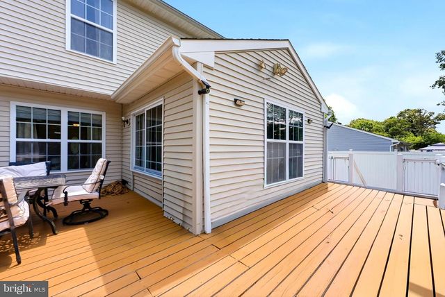 975 LINDSEY DR, Deptford, NJ 08096