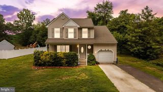975 LINDSEY DR, Deptford, NJ 08096