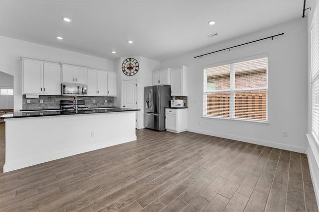 2121 Tallgrass Terrace, Centerton, AR 72719