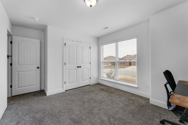 2121 Tallgrass Terrace, Centerton, AR 72719