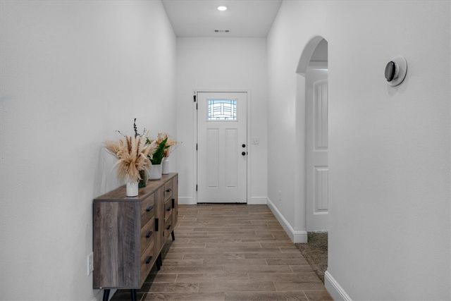 2121 Tallgrass Terrace, Centerton, AR 72719