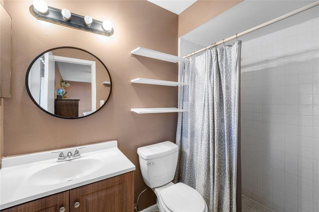 128 HOLLYHOCK COURT, Kissimmee, FL 34743