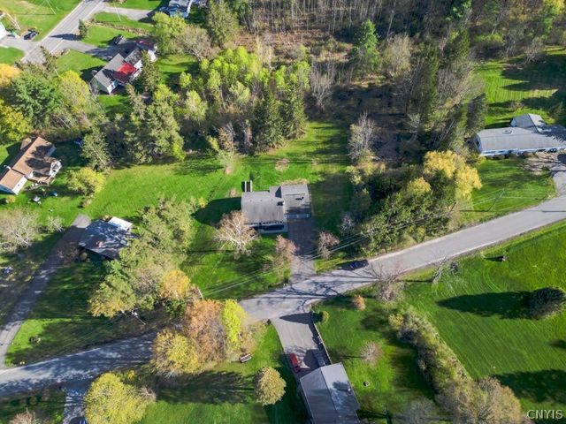 172 Hinman rd, German Flatts, NY 13407
