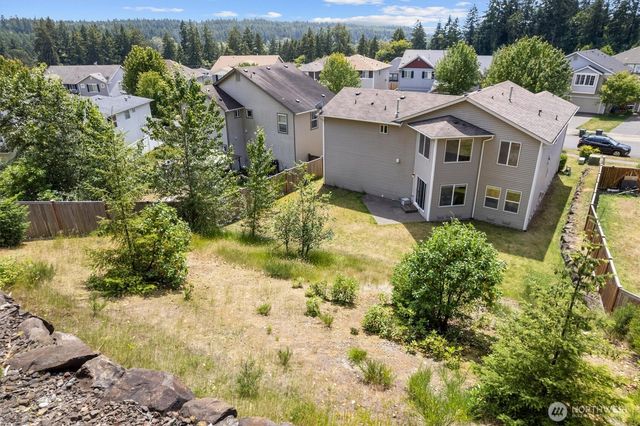 1190 Swan Loop, Dupont, WA 98327