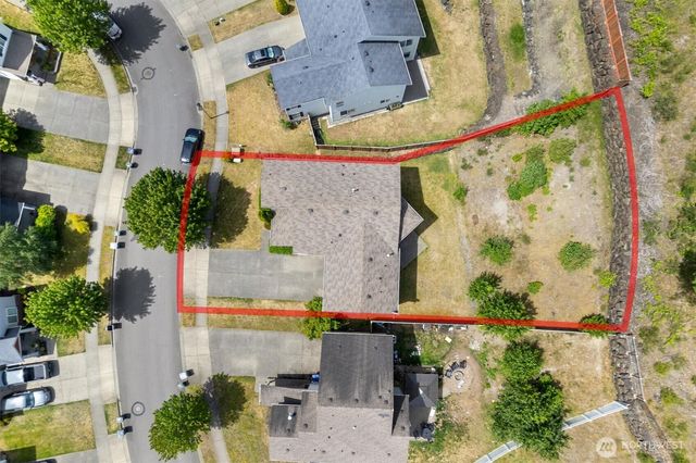 1190 Swan Loop, Dupont, WA 98327