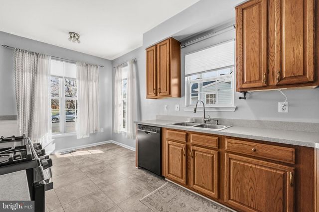 6163 TAMBORINE CT, Woodbridge, VA 22193