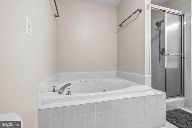 6163 TAMBORINE CT, Woodbridge, VA 22193