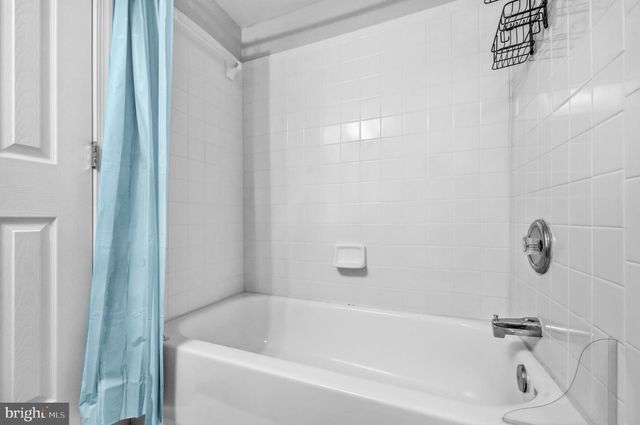 6163 TAMBORINE CT, Woodbridge, VA 22193