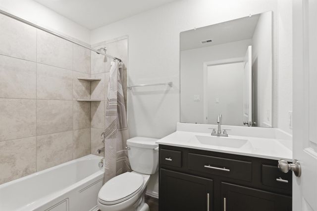 8811 Beacon Mill Drive, Cypress, TX 77433