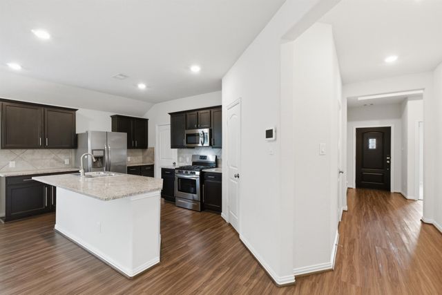 8811 Beacon Mill Drive, Cypress, TX 77433