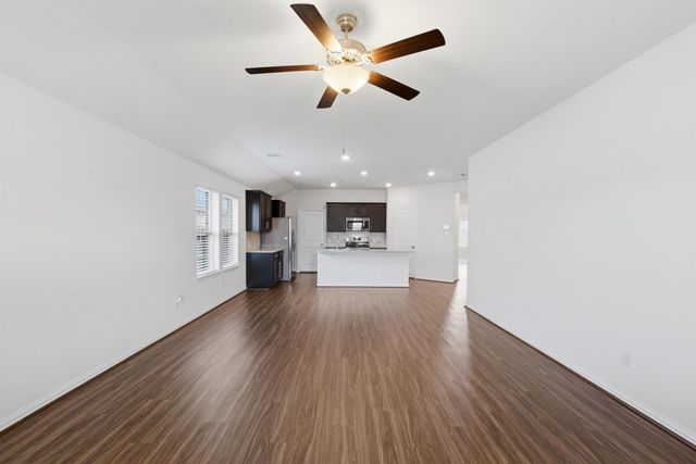 8811 Beacon Mill Drive, Cypress, TX 77433