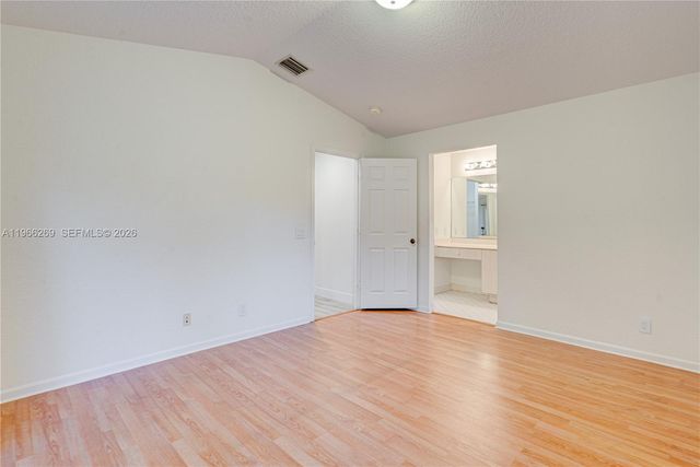 1121 Golden Cane Dr, Weston, FL 33327