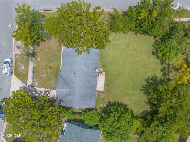 901 Lockhart Street, Daytona Beach, FL 32114