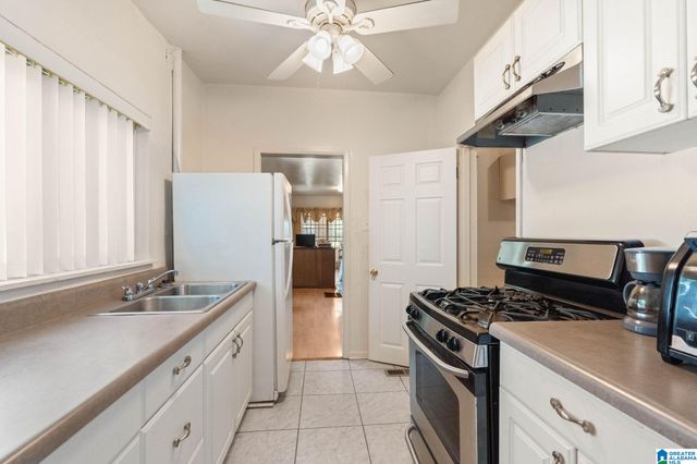 5607 AVENUE E, Fairfield, AL 35064