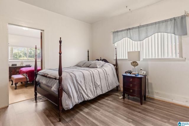 5607 AVENUE E, Fairfield, AL 35064
