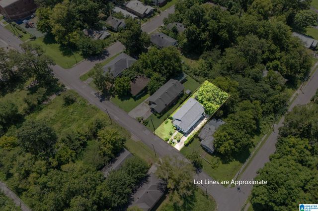 5607 AVENUE E, Fairfield, AL 35064