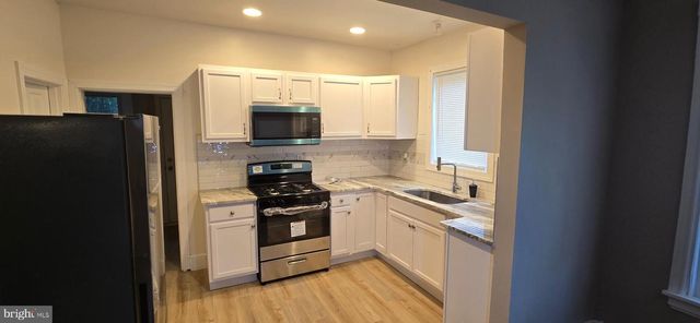 118 W TWENTY SIXTH ST, Wilmington, DE 19802