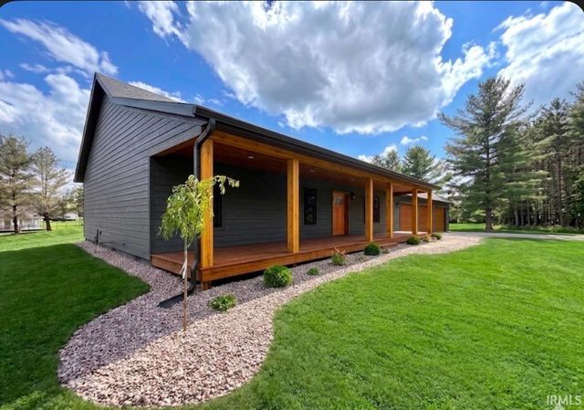 125 Bennett Road, Bedford, IN 47421