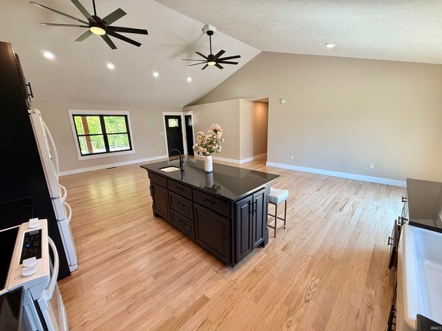 125 Bennett Road, Bedford, IN 47421