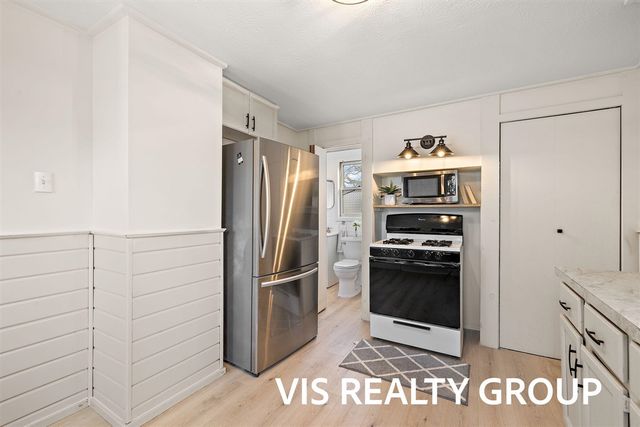 319 Visser Street, Spring Lake, MI 49456