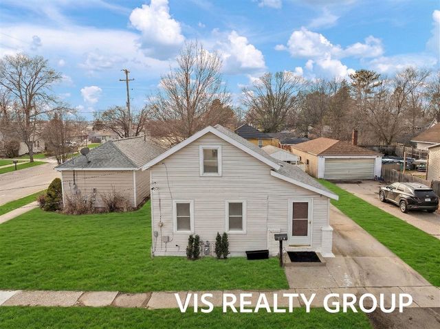 319 Visser Street, Spring Lake, MI 49456