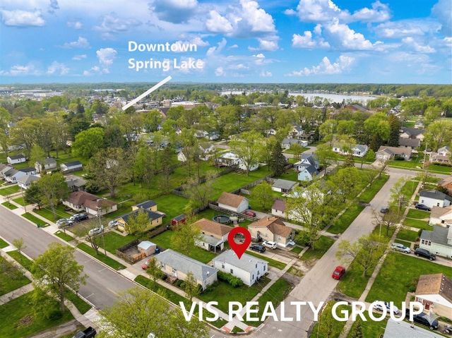 319 Visser Street, Spring Lake, MI 49456