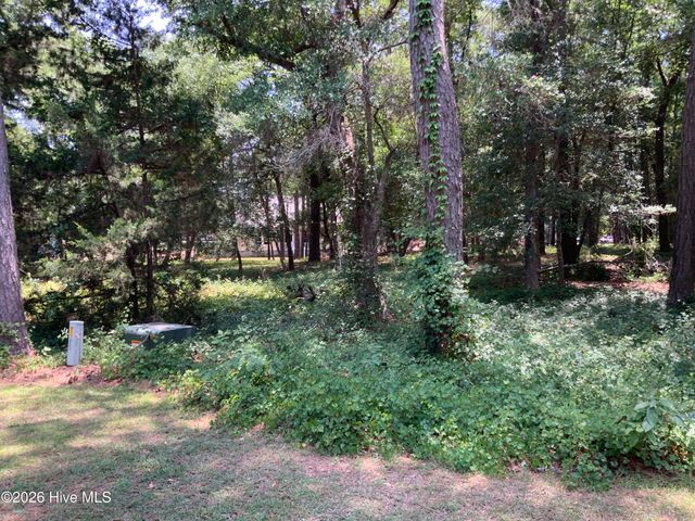 709 Lakeside Drive SE, Bolivia, NC 28422