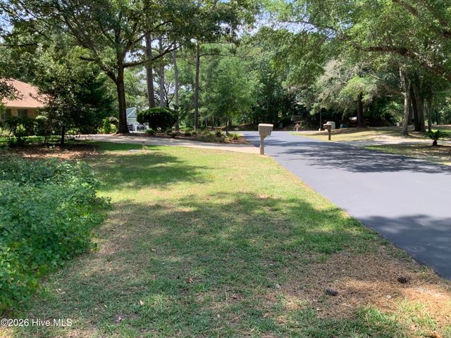 709 Lakeside Drive SE, Bolivia, NC 28422