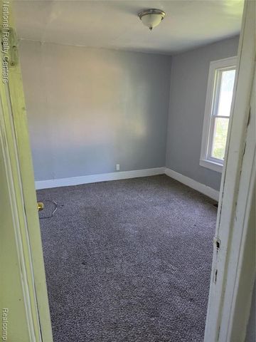 17195 Beaverland Street, Detroit, MI 48219
