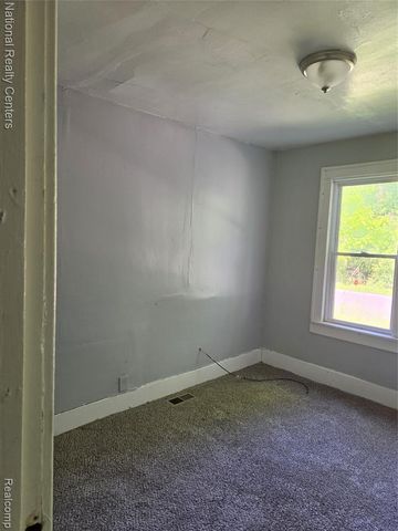 17195 Beaverland Street, Detroit, MI 48219