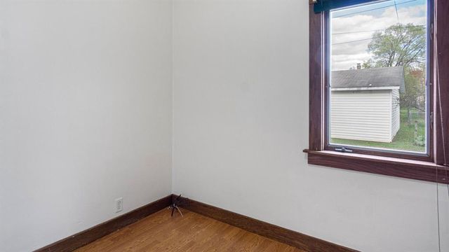 113 W Linden Street, Chippewa Falls, WI 54729