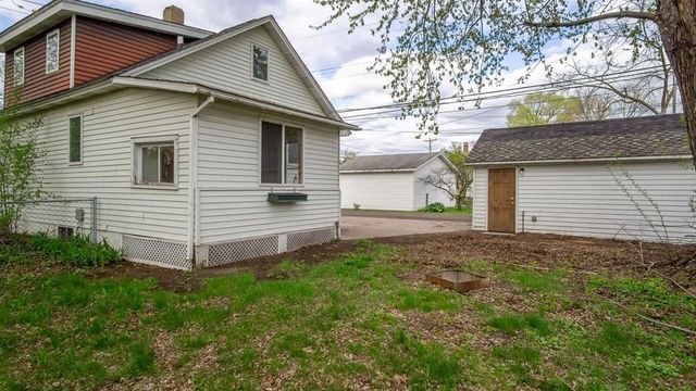 113 W Linden Street, Chippewa Falls, WI 54729
