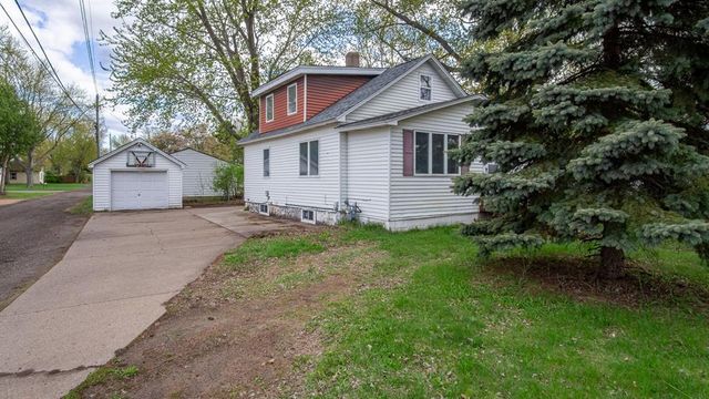 113 W Linden Street, Chippewa Falls, WI 54729