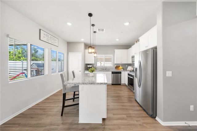 31367 Linden Flower, Winchester, CA 92596