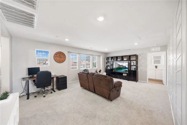31367 Linden Flower, Winchester, CA 92596