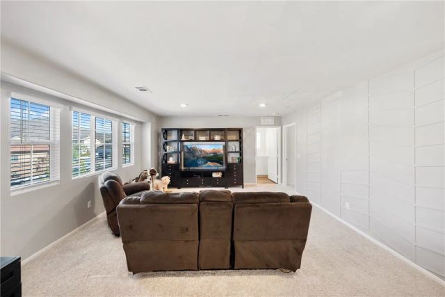 31367 Linden Flower, Winchester, CA 92596