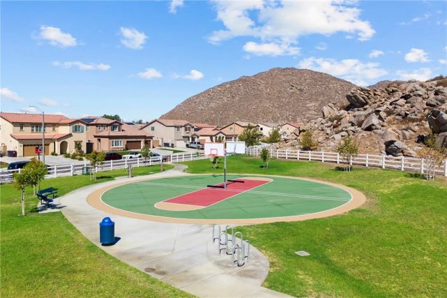 31367 Linden Flower, Winchester, CA 92596
